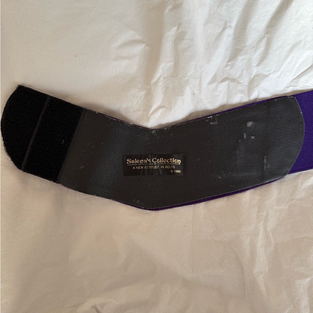 Decorative embellished purple suede belt - Picture 5 of 8